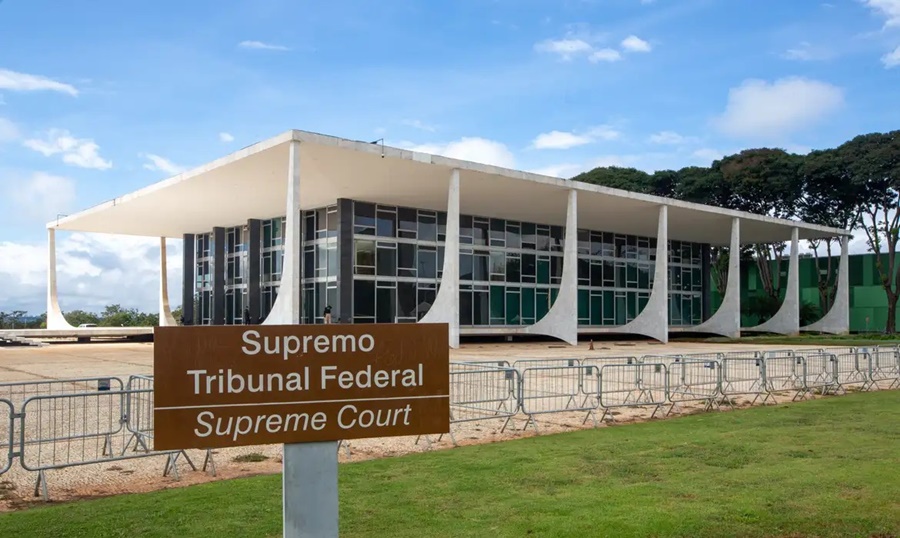 Supremo derruba decisão de ministro e proíbe realização de aborto por enfermeiros
