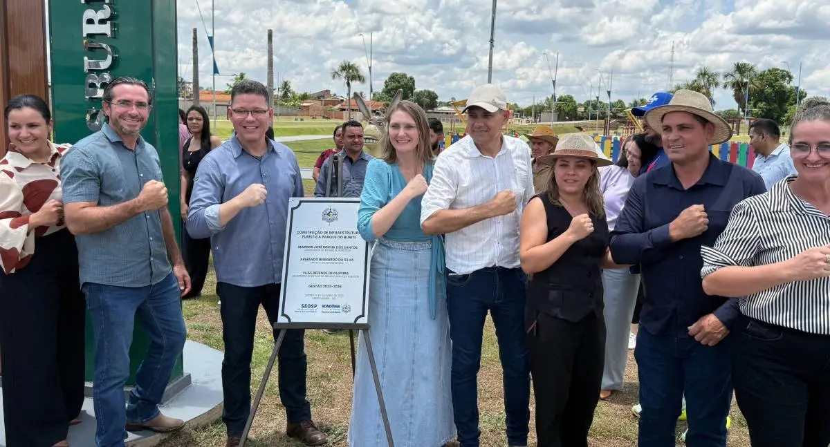 Deputada Lebrinha e governador Marcos Rocha inauguram Parque Buritis em Seringueiras
