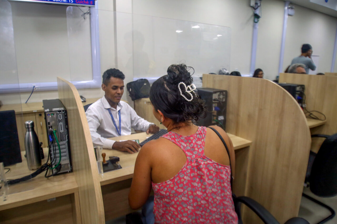 Governo de RO amplia oferta de empregos e impulsiona contratações temporárias
