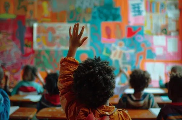 Formação mínima de docente é matéria de competência exclusiva da União, diz STF
