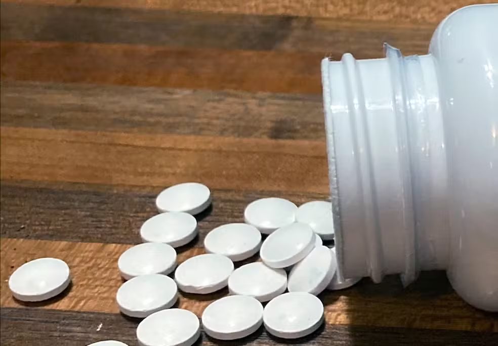 
Uso prolongado de melatonina pode aumentar insuficiência cardíaca e morte, veja riscos