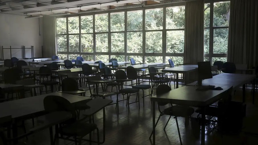 Alunos planejaram envenenar professoras com chumbinh ara evitar reprovação
