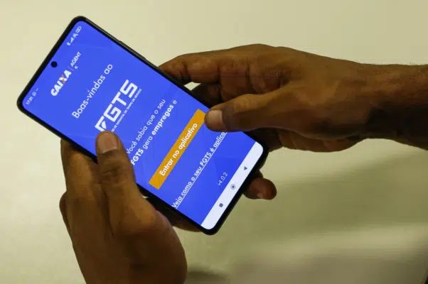 Partido questiona no STF novas regras do saque-aniversário do FGTS
