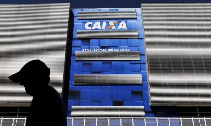 Concurso da Caixa terá salários de até R$ 14,9 mil; veja lista de vagas
