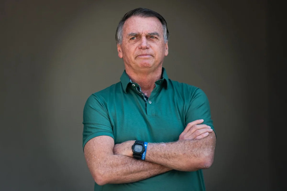 Ministros do Superior Tribunal Militar avaliam que Bolsonaro não ser preso na Papuda
