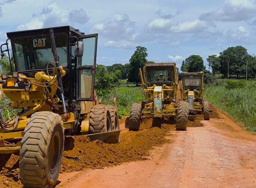Melhorias na RO-383, que liga o município de Cacoal a Espigão, é realizada pelo governo de RO