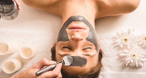 Beleza às pressas tem deixado muita gente com rosto deformado em Porto Velho