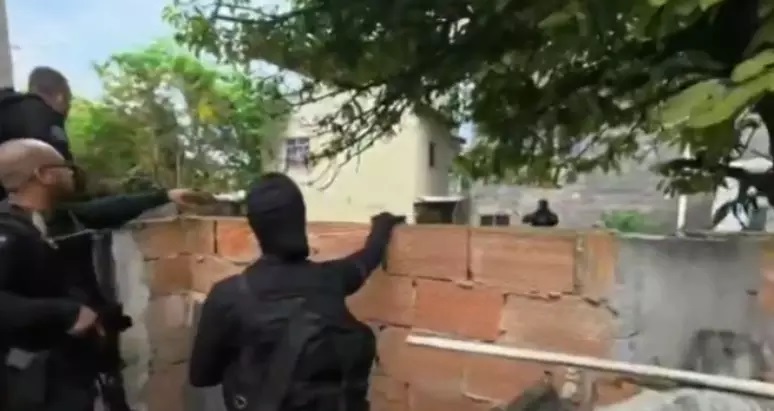 Duas semanas após megaoperação, Polícia do Rio faz novo ato contra membros do CV