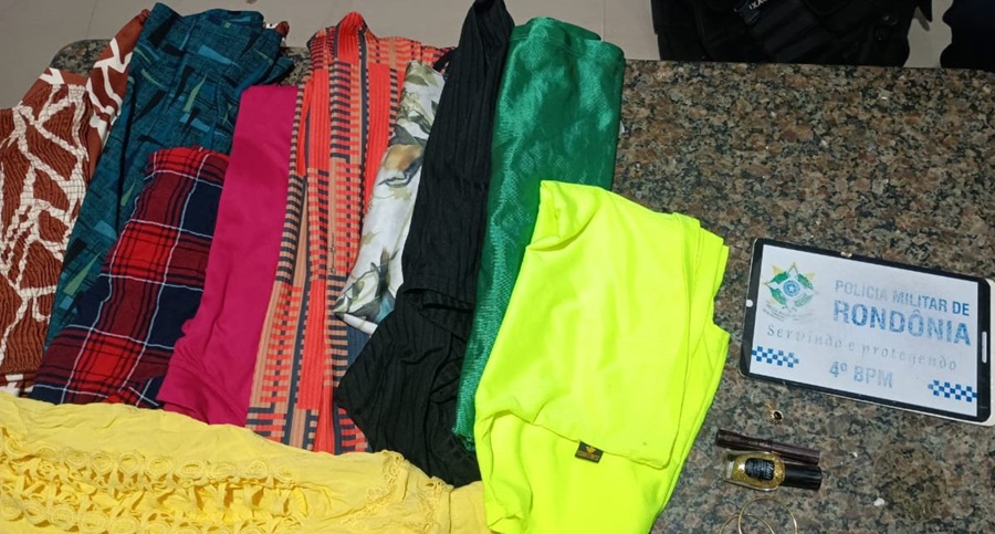 Furto a loja de confecções resulta em prisões e recuperação de produtos em ações policiais consecutivas
