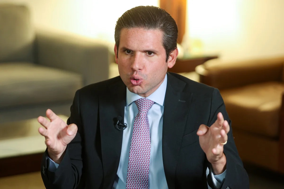 Presidente Hugo Motta rompe com líder do PT e agrava atrito entre Planalto e Congresso
