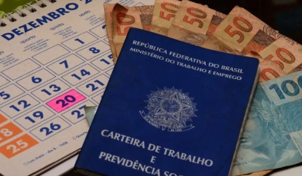 Patrão tem até hoje para pagar a 1ª parcela do 13º salário do trabalhador