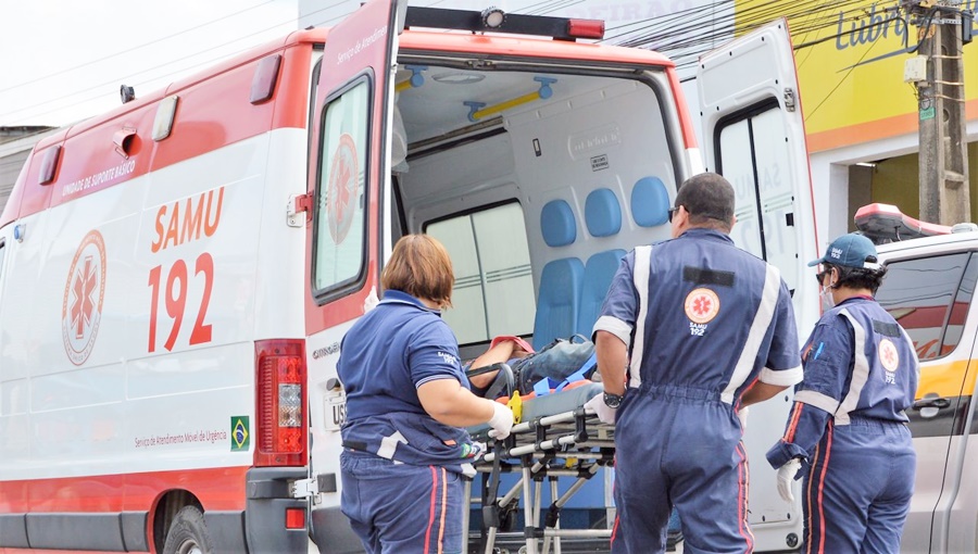 Motociclista perde a vida após colidir com placa às margens de estrada em Guajará-Mirim