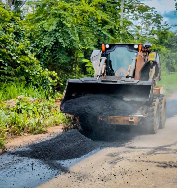 Governo de RO executa manutenção asfáltica em 66 quilômetros da RO-205, em Cujubim