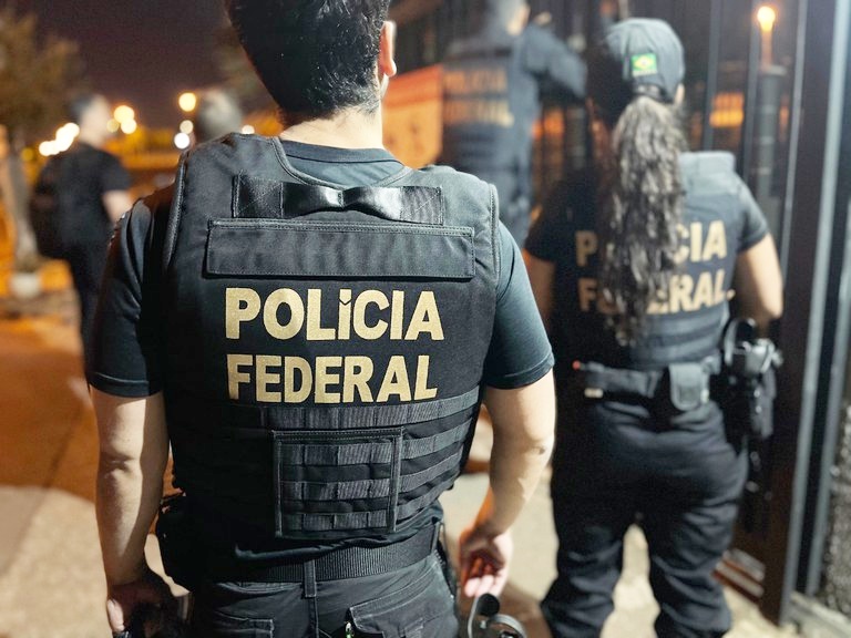 PF deflagra Operação Rota Proibida contra rede de migração ilegal 