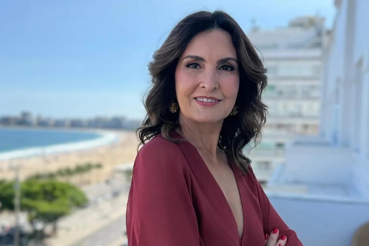 Fora da Globo, Fátima Bernardes negocia ida para outra emissora concorrente em 2026 
