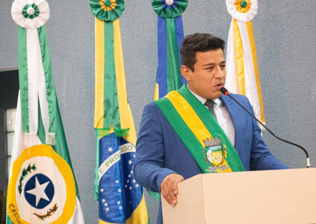 Suposta fraude em consignados joga sombra sobre ascensão de Fúria