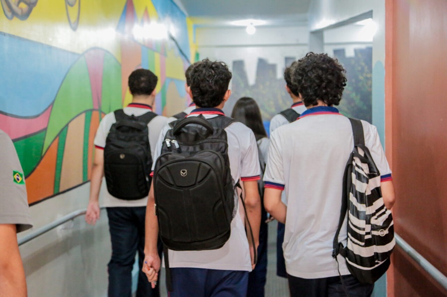 Governo de RO orienta sobre a Chamada Escolar e etapas da matrícula para 2026