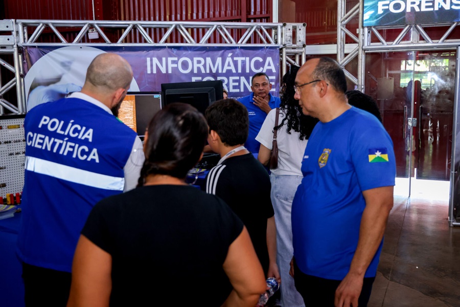 Tecnologias que desvendam crimes em RO estão em exposição na Estrada de Ferro Madeira-Mamoré