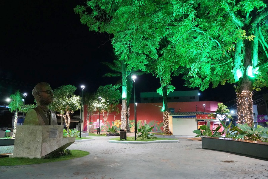 Praça Jonathas Pedroza vira novo point "instagramável" na cidade de Porto Velho