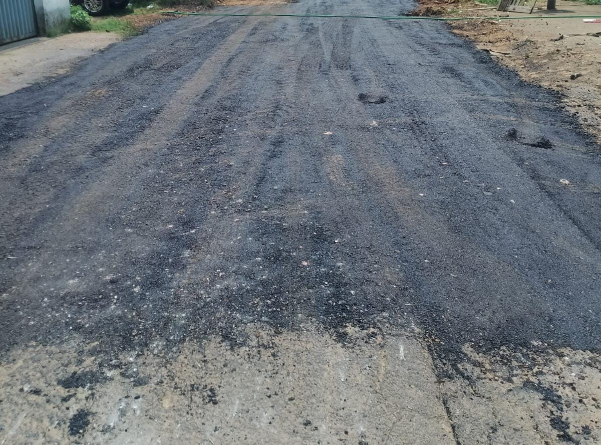 Manutenção viária no Aponiã é executada após ação de Dr. Júnior Queiroz