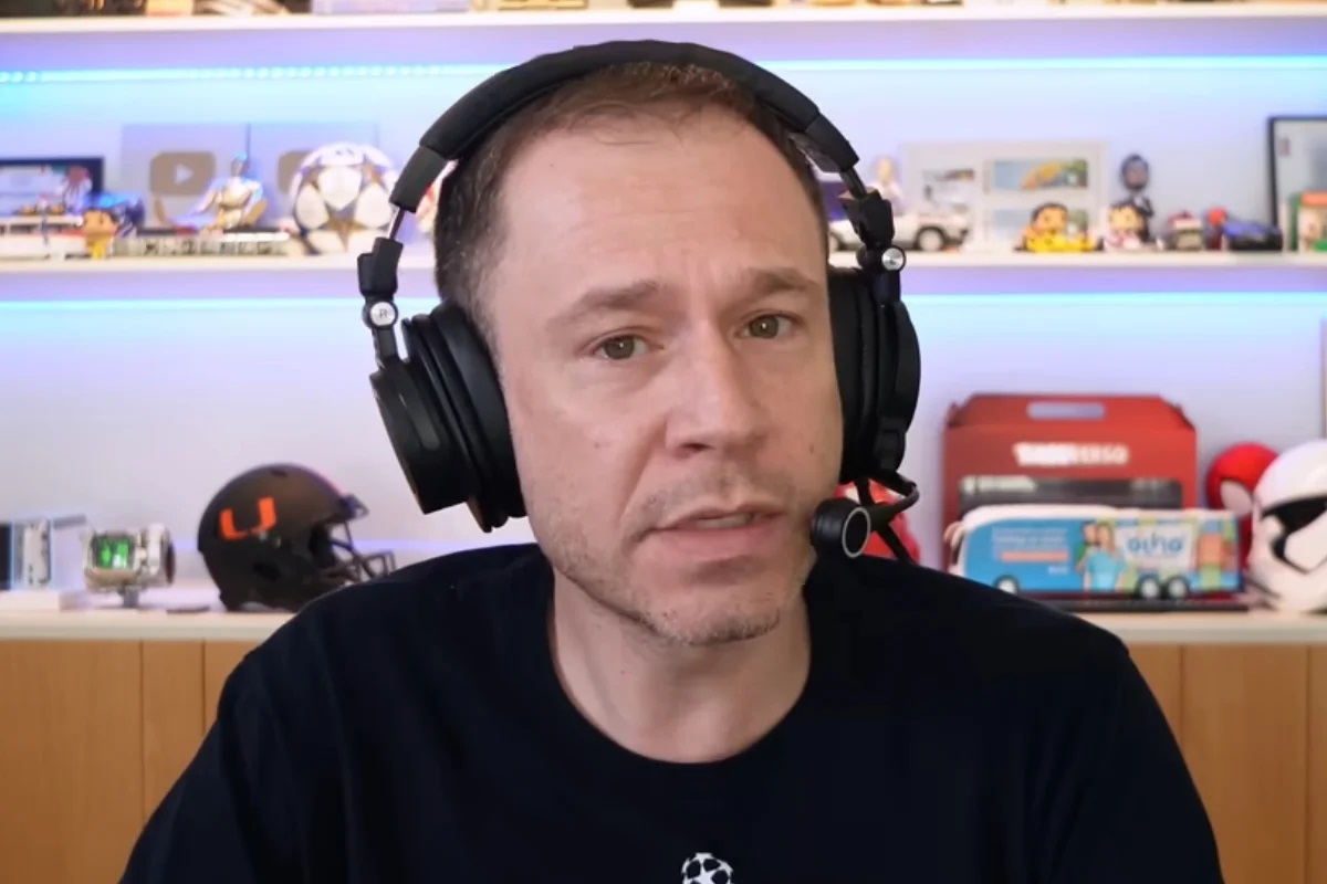 O “ritual” de apresentador da Globo exposto por Tiago Leifert causa polêmica nas redes
