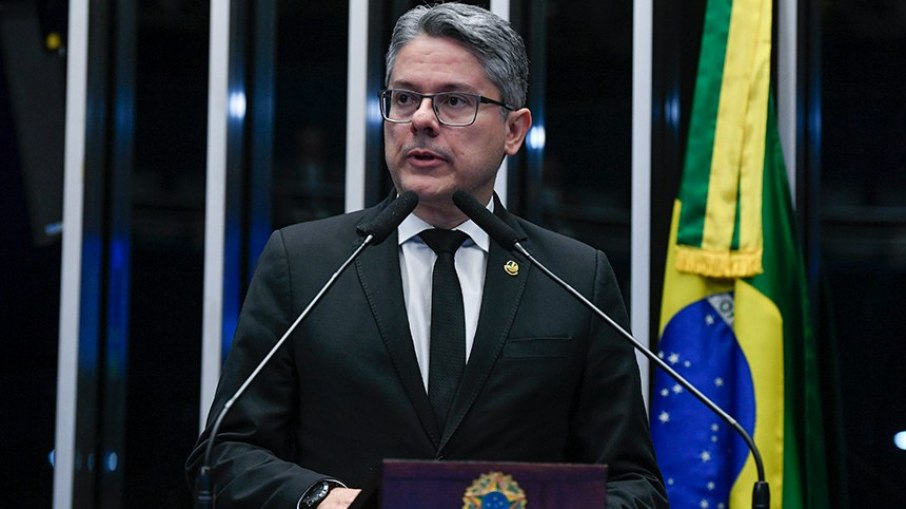 Apostas em Senado e veto de Lula para derrubar PL da Dosimetria avançam nos bastidores
