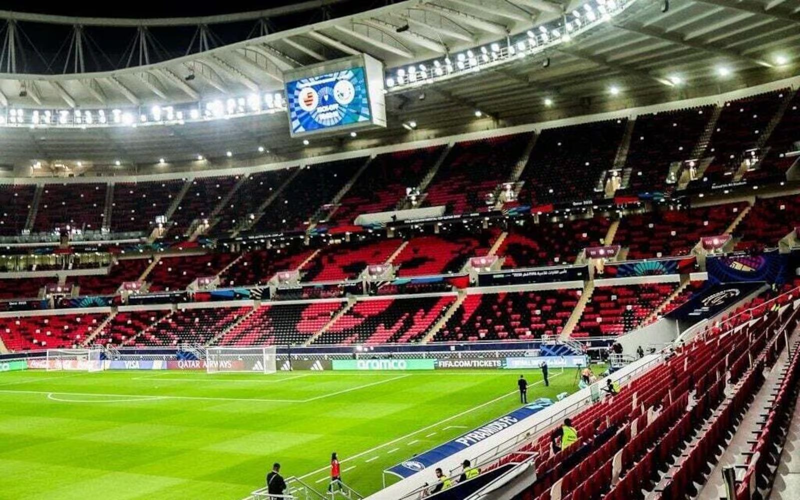 Após falta de público, final do Intercontinental entre Flamengo e PSG terá casa cheia
