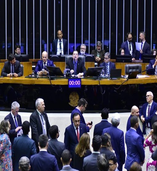 Saiba como a bancada de RO votou em lei que retira gastos da meta fiscal