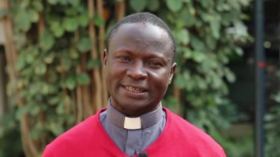 Padre é sequestrado por homens com roupas militares, diz diocese de Masaka, em Uganda
