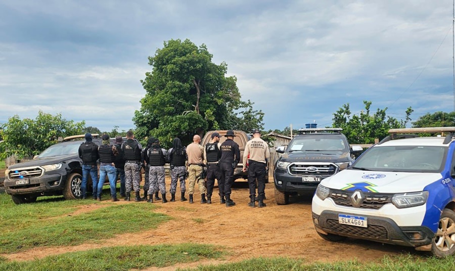 PF deflagra operação contra tráfico de drogas na fronteira com a Bolívia