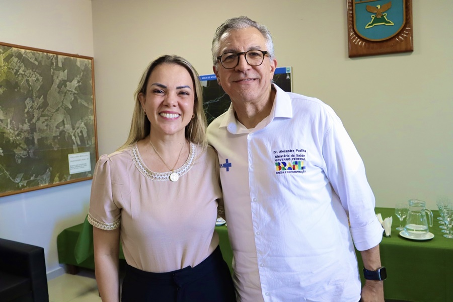 Deputada Cláudia de Jesus participa de agenda histórica da saúde em Porto Velho