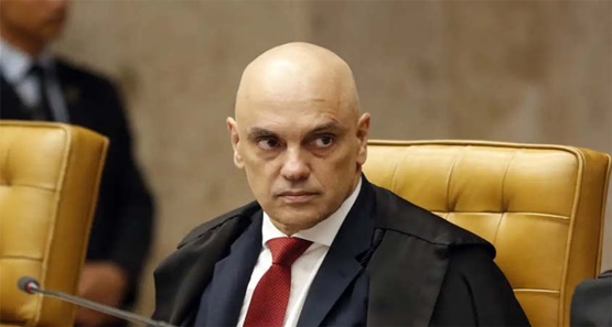 Ministro Alexandre de Moraes nega visita de sogro a Bolsonaro