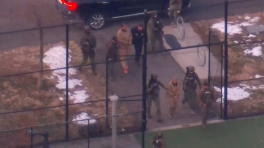 Ex-ditador Maduro chega ao Tribunal Federal em Nova York para audiência na justiça
