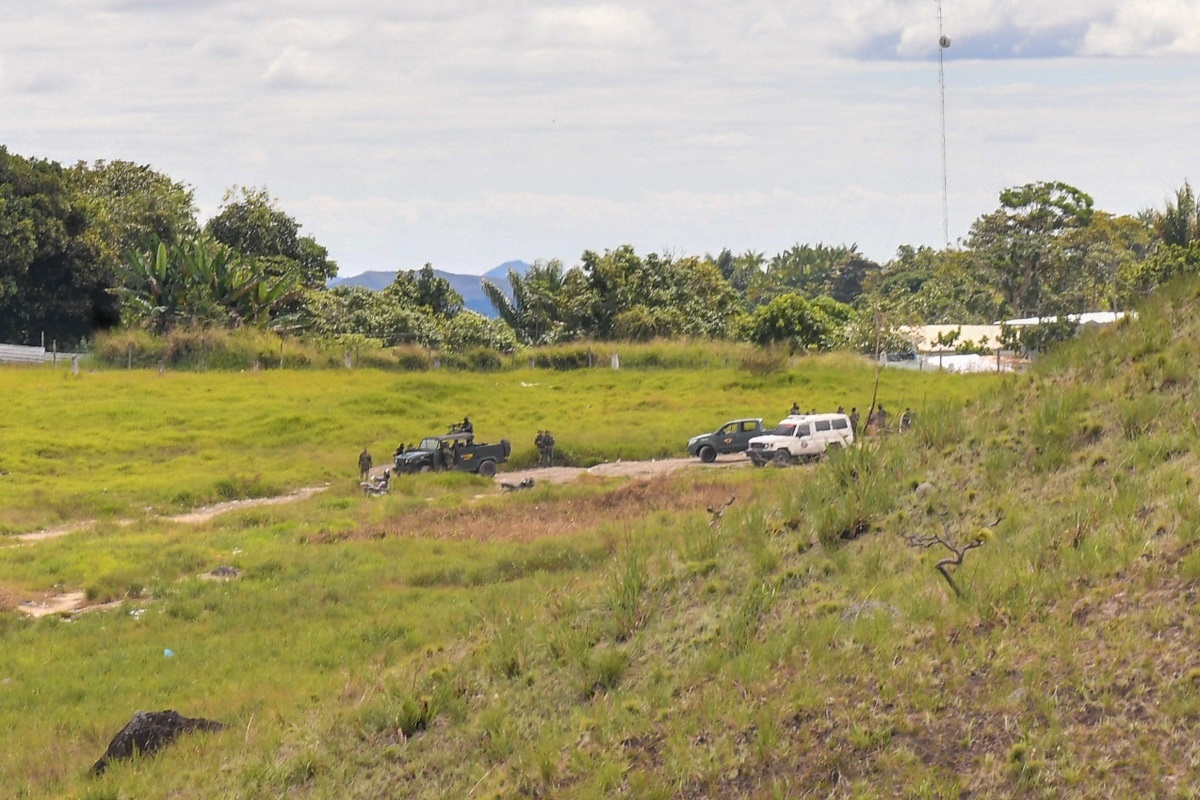 Exército da Venezuela se movimenta na fronteira com o Brasil: "Com metralhadoras e homens"

