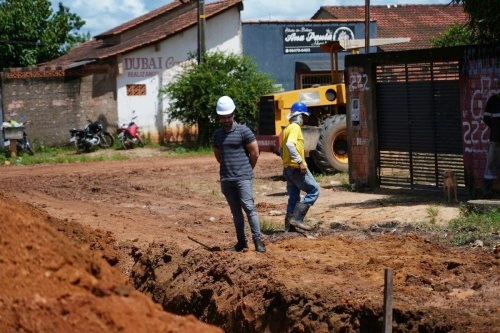 Equipe técnica da prefeitura constata falhas graves em obra no Parque Amazônia
