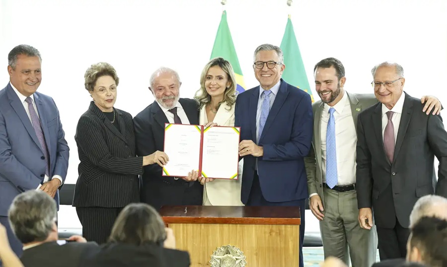 Governo federal vai construir primeiro hospital inteligente do SUS