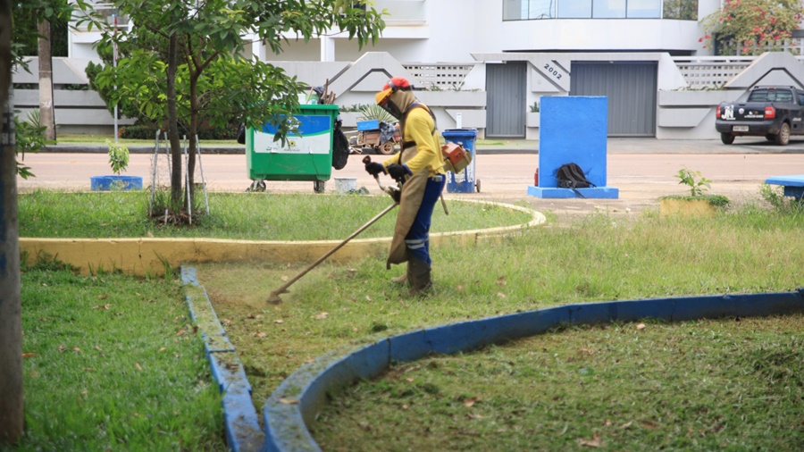 Prefeitura de Porto Velho realiza revitalização de praça e canal no bairro Santo Antônio