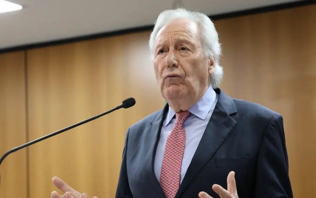 Ricardo Lewandowski anuncia saída do Ministério da Justiça por motivos pessoais
