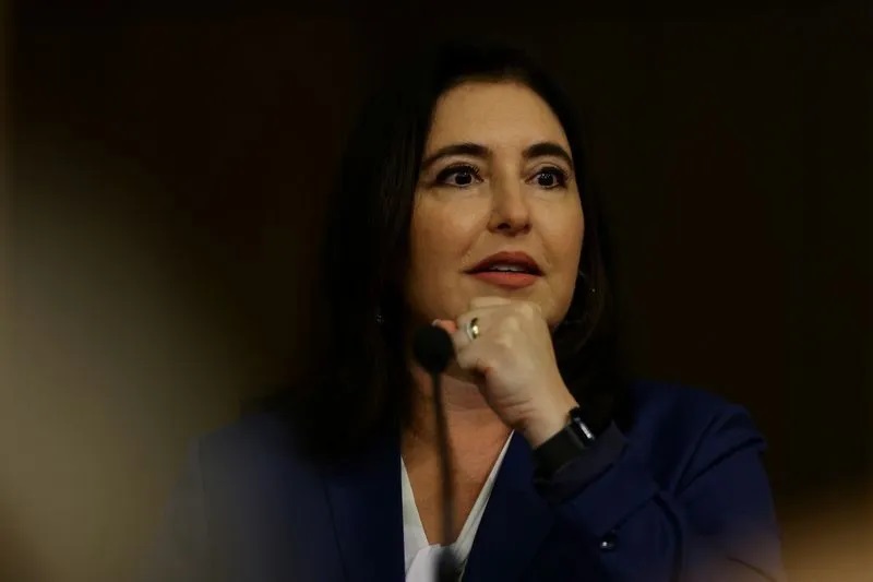 Lula discutirá com Simone Tebet possibilidade de candidatura ao governo de SP
