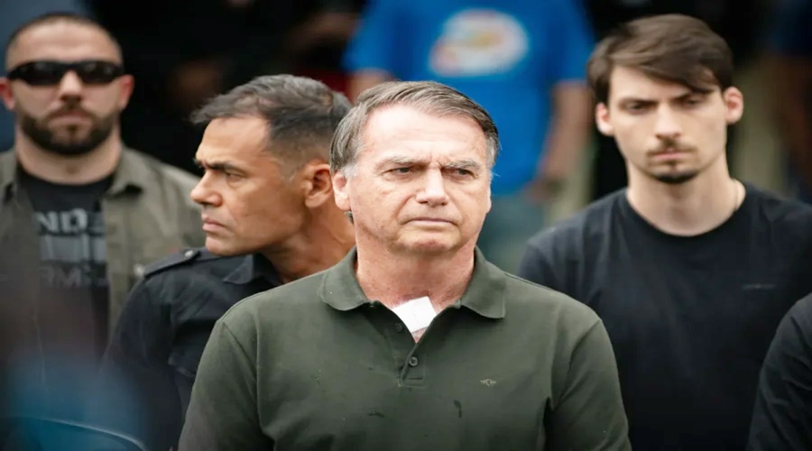 Alexandre de Moraes decide transferir Jair Bolsonaro para 'Papudinha'