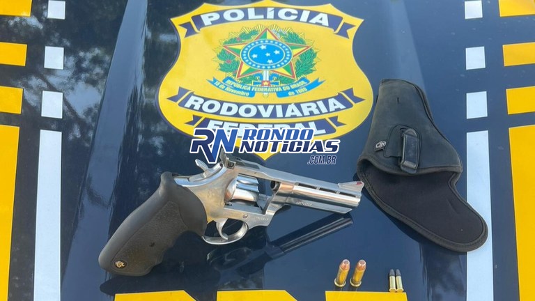 Fiscalização da PRF flagra motorista armado e termina em prisão na BR-174, em Vilhena