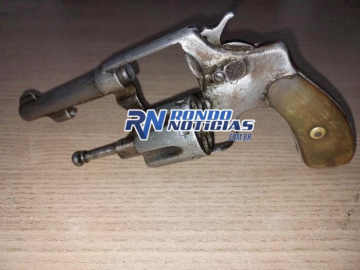 PMRO apreende arma e prende dois suspeitos em ação realizada na zona rural de Nova Mamoré