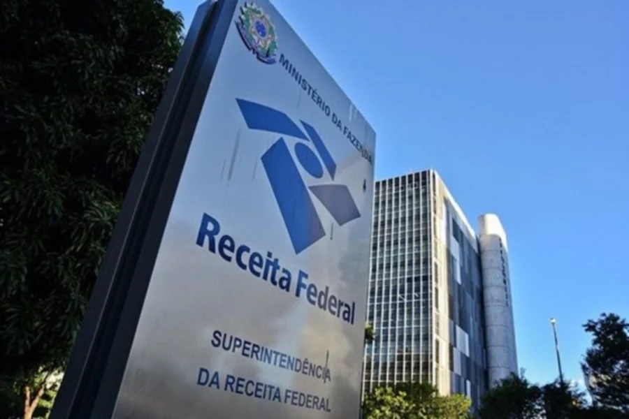 Receita aposta em “cobrança amigável” para arrecadar mais. Entenda