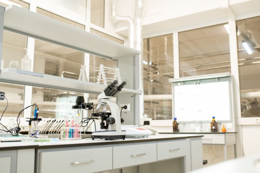 Laboratórios são condenados por falso positivo em exame