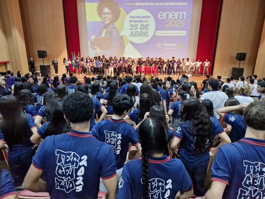 Estudantes da rede estadual do município de Ariquemes se destacam na redação do Enem 2025