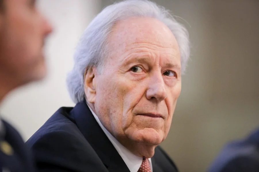 Master pagou R$ 5 milhões a escritório do ministro da justiça de Lula: "Escândalo"
