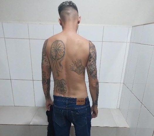 PM flagra motociclista em fuga após manobras perigosas durante evento em Cacoal