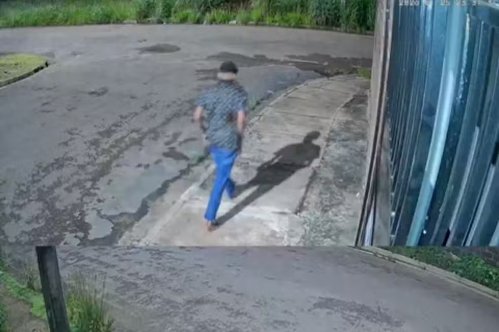 Adolescente ferido a tiros é flagrado pedindo ajuda após ataque em Vilhena