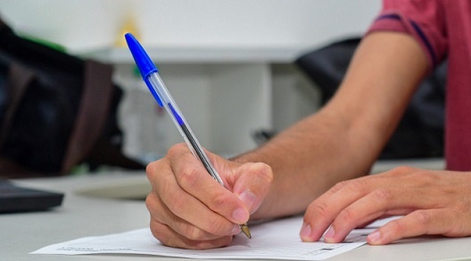 Prefeitura de Pimenteiras do Oeste abre processo seletivo com salários de até R$ 5 mil