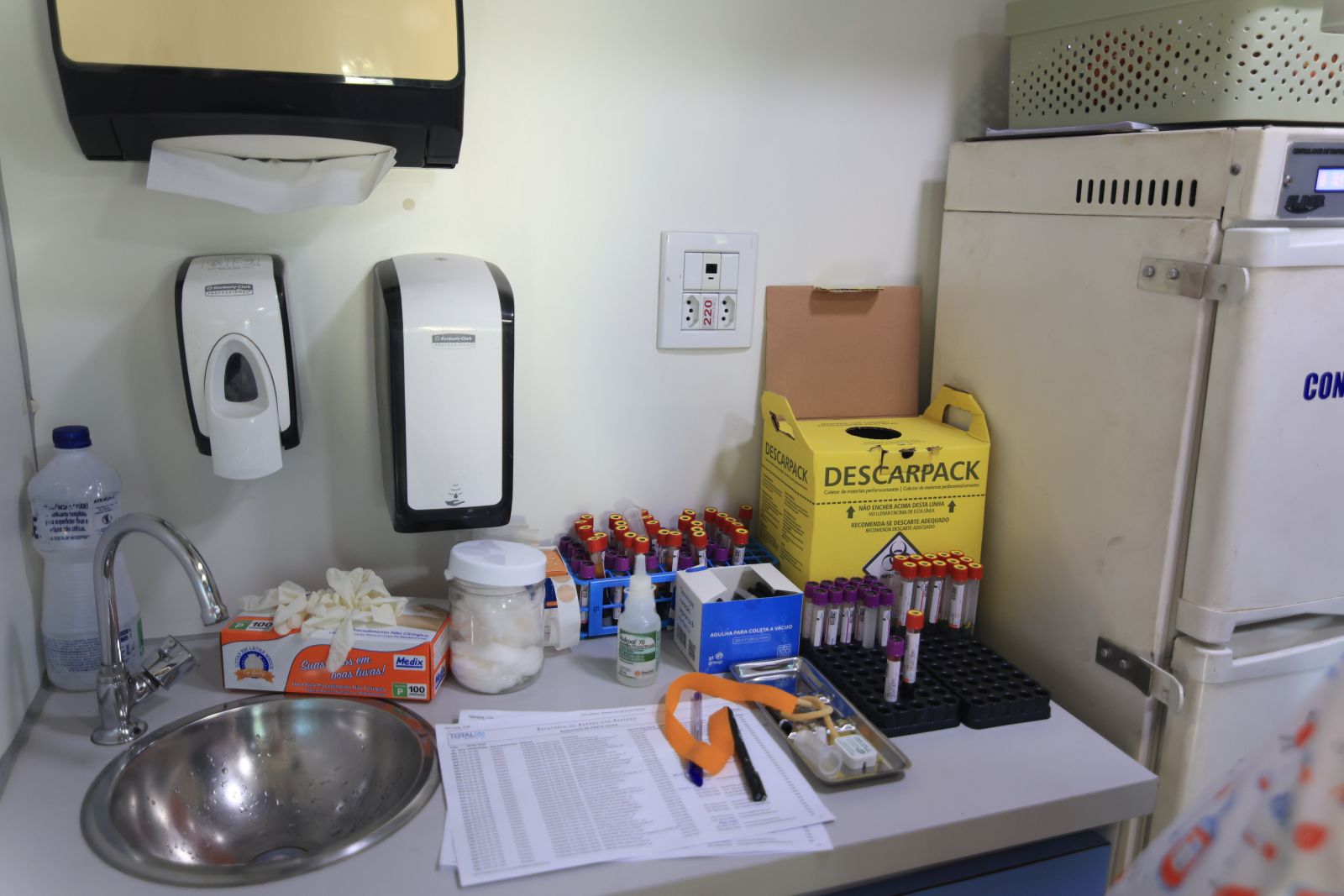 Com unidades móveis, Prefeitura amplia monitoramento de saúde de 12 mil servidores
